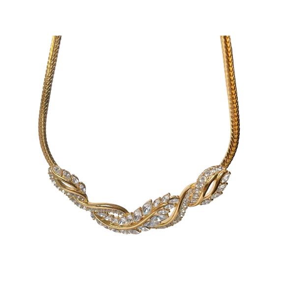 1990s Trifari TM Gold Plate Clear Rhinestone Studded Chevron Choker Necklace - Picture 4 of 5